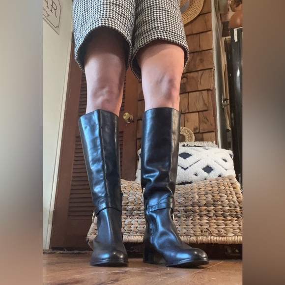 Michel Kors Black Leather Hamilton Riding Boots Size 9.5 - Picture 4 of 17